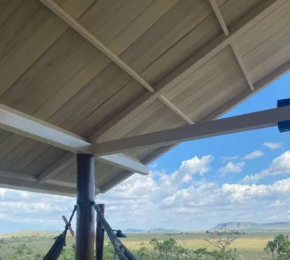 Como reduzir conta de energia no DF com o telhado certo e eficiência energética.